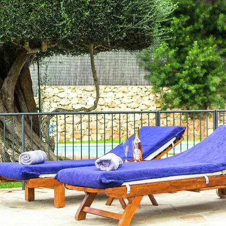 Cozy In With Private Pool Holiday home