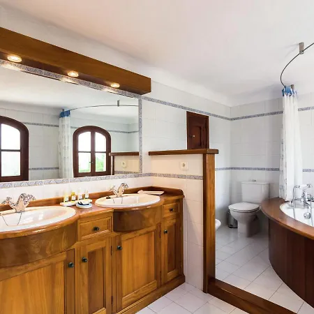 Σπίτι διακοπών Cozy In With Private Pool *